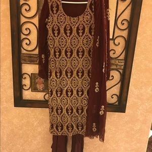 Dresses - A beautiful Pakistani dress kundan work Dresses - A beautiful Pakistani dress kundan work